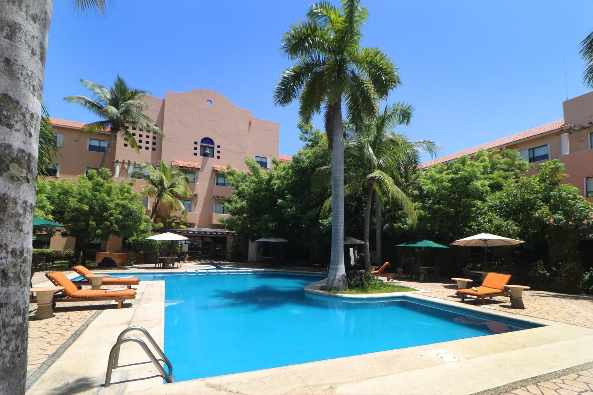 Holiday Inn Ciudad Del Carmen By Ihg Экстерьер фото