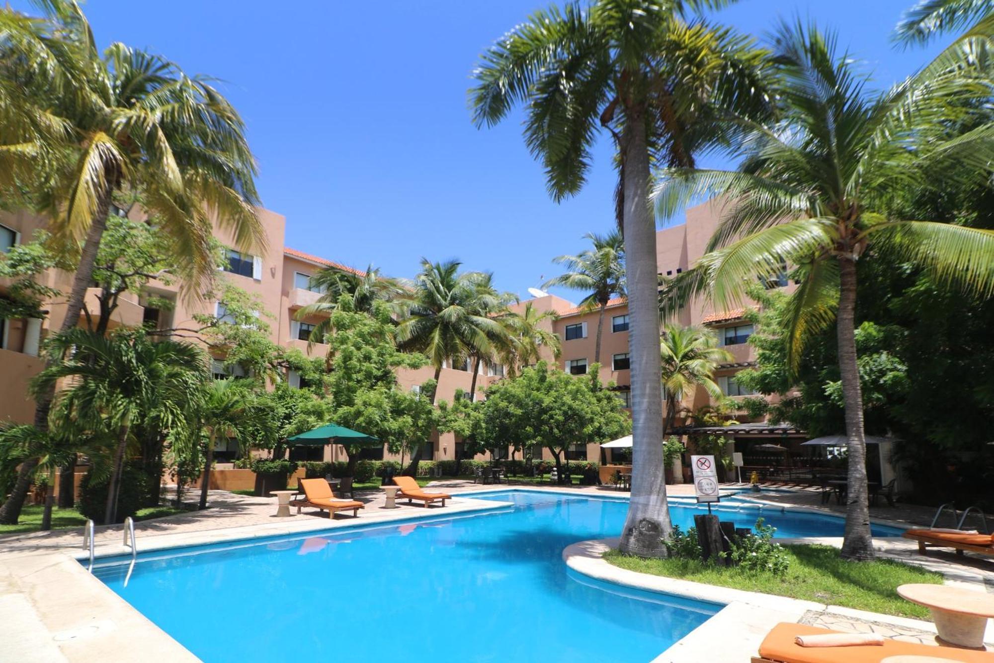 Holiday Inn Ciudad Del Carmen By Ihg Экстерьер фото