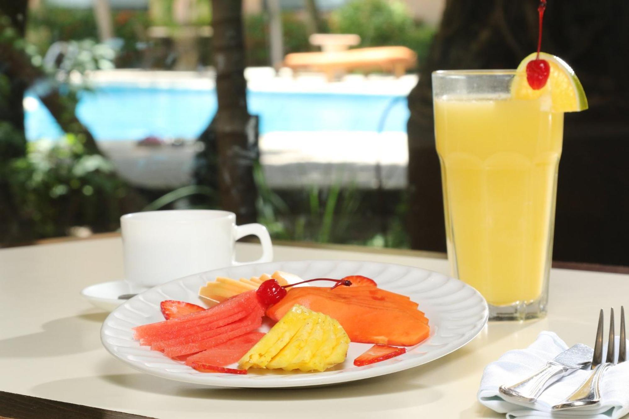 Holiday Inn Ciudad Del Carmen By Ihg Экстерьер фото